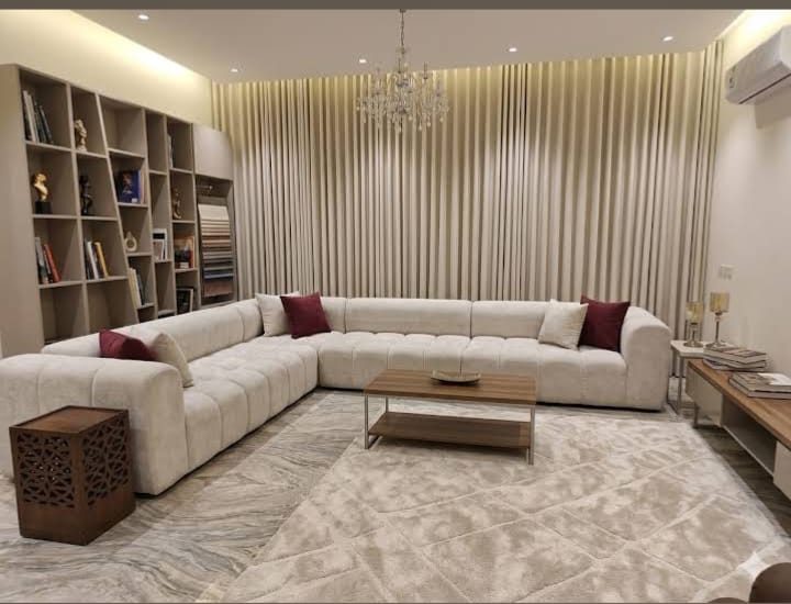 من أعمال كنب وستاير في الرياض — نموذج تنفيذ ٨